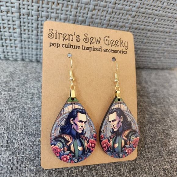 Loki Marvel Comics MCU Disney Earrings - Picture 3 of 3